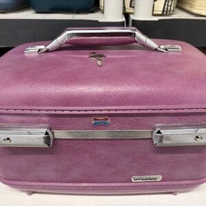 Vintage Plum American Tourister 1970 Traincase Floral Interior